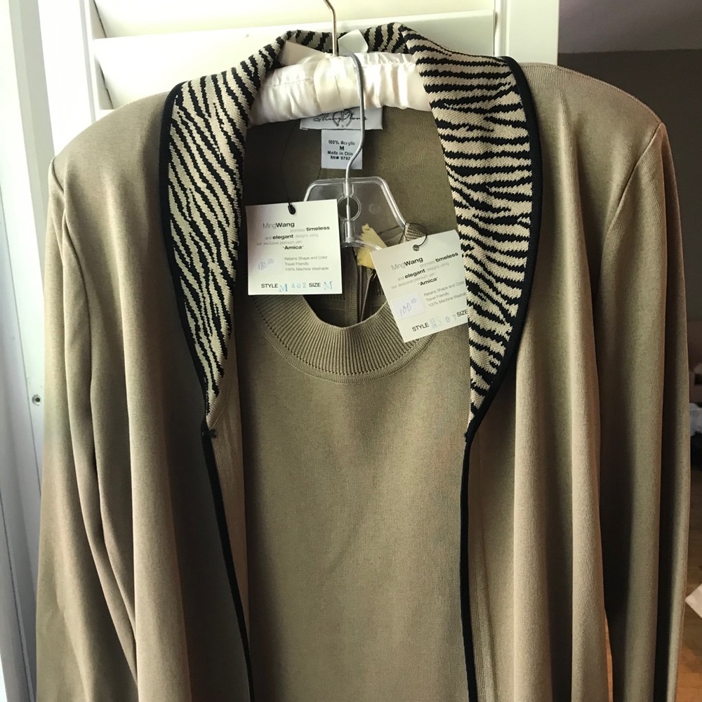 NWT Ming Wang 3-pc knit set size L. Retail $400.